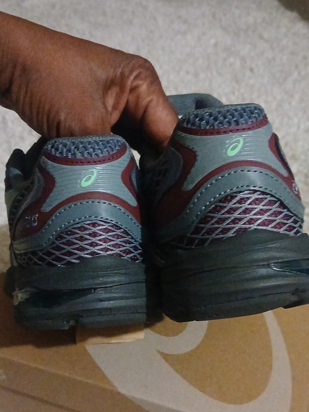 Asics - Picture 5 of 12